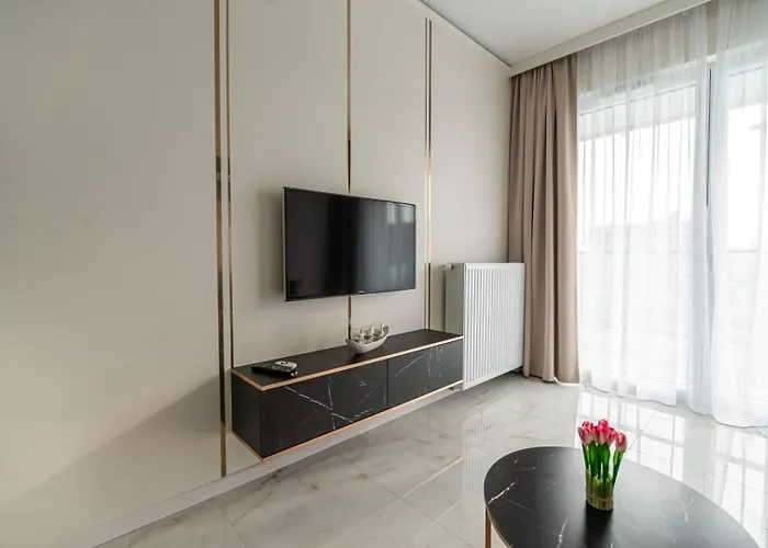 Apartly - Loft Przy Zielonym Moscie Апартаменты *