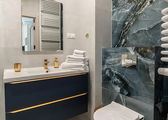 Apartly - Loft Przy Zielonym Moscie Апартаменты *